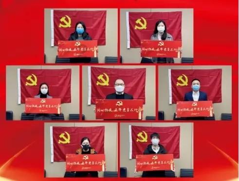 粉色吊带连衣裙与白色衬衫碰撞，彰显出小姐姐的独特气息，你觉得时尚吗？